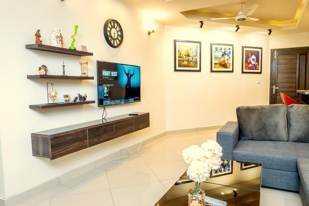 Two Bedroom Deluxe Apartment In Bahria Town Rawalpindi Dış mekan fotoğraf